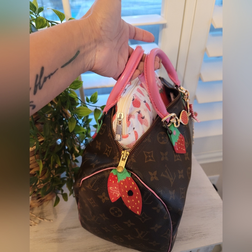 Louis Vuitton Brown Monogram Speedy with Pink Strawberry Accents - Picture 8 of 16